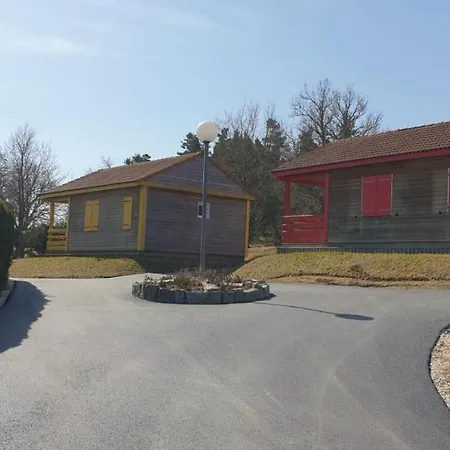Chalet Acacia Pour 6 Prix Semaine * Blavignac